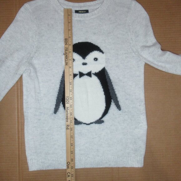 Forever 21 Penguin Sweater | Size Medium - Picture 4 of 9